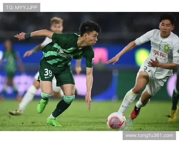 刘丽专访：从青涩少女到足球明星的奋斗与成长之路