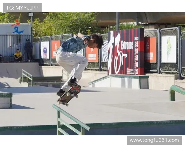 北京滑板队的战术分析与热点解读探秘滑板运动的魅力与挑战