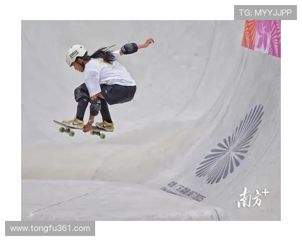 滑板灵活性大比拼上海滑板队创下历史新高引发热议