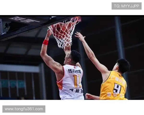 广厦与山东今日腾讯直播对决精彩纷呈球迷热情高涨不容错过 广厦与山东今日腾讯直播对决精彩纷呈球迷热情高涨不容错过