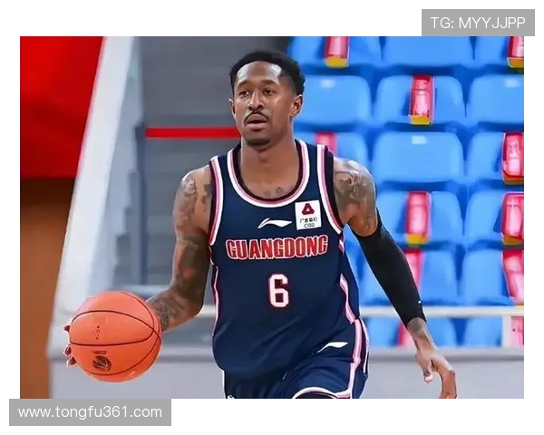 马尚布鲁克斯的篮球之路与职业生涯的辉煌成就与挑战分析